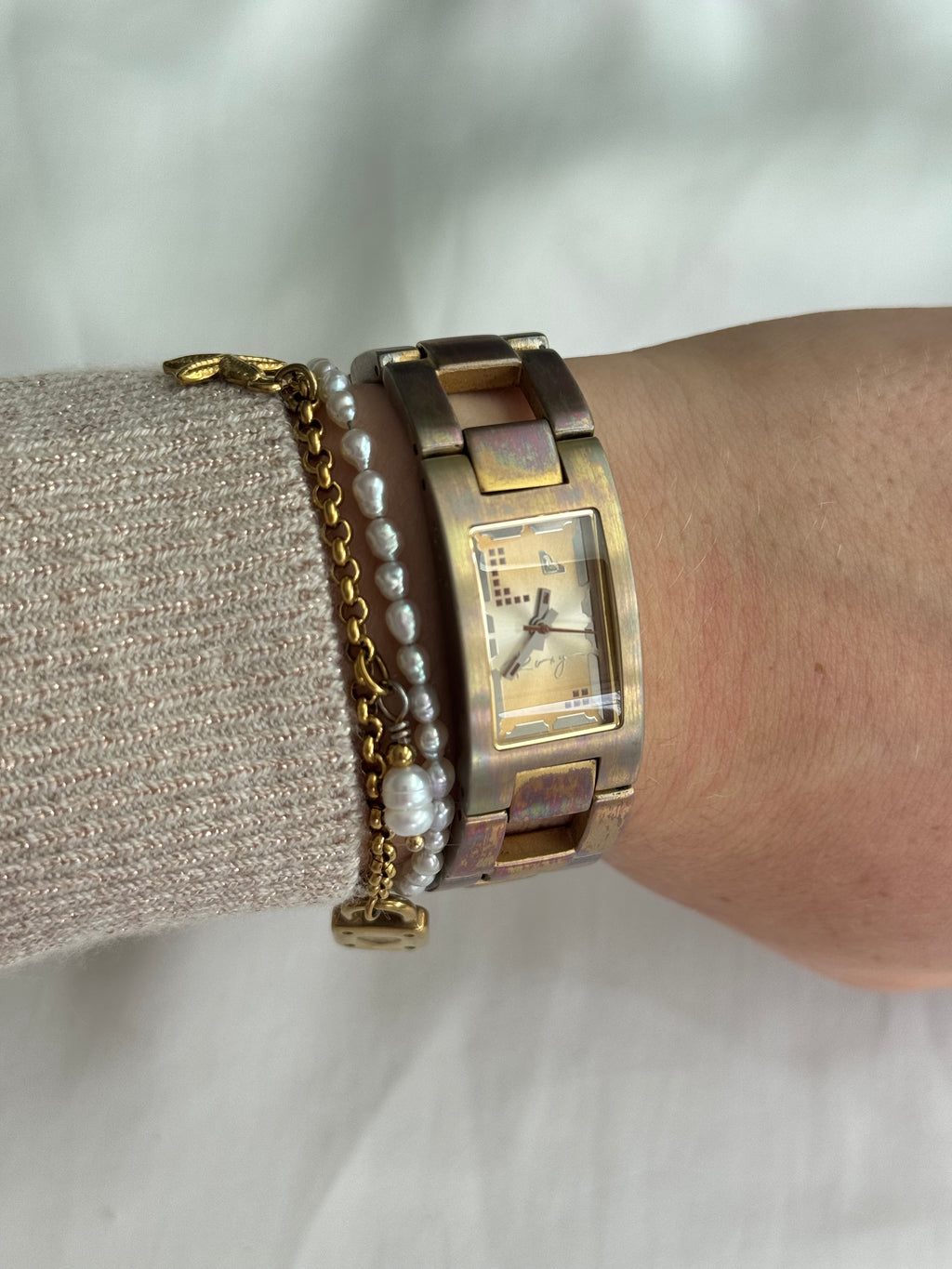Roxy Watch!