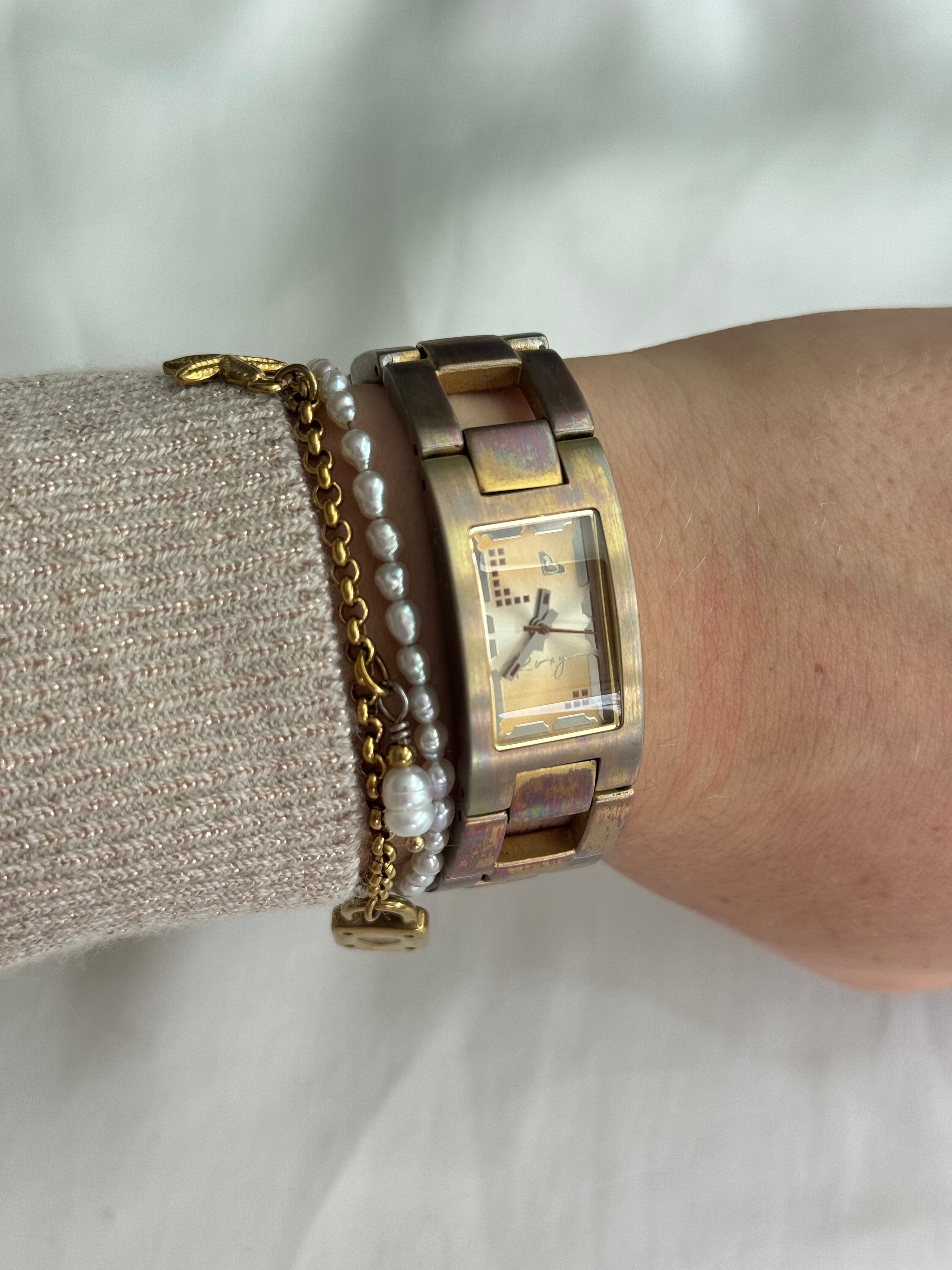 Roxy Watch!