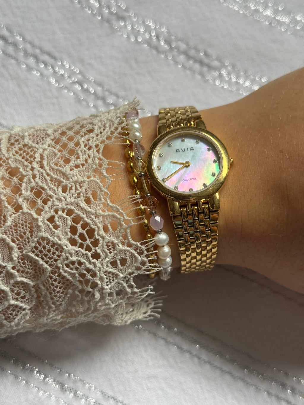 Classy w Pearl Dial