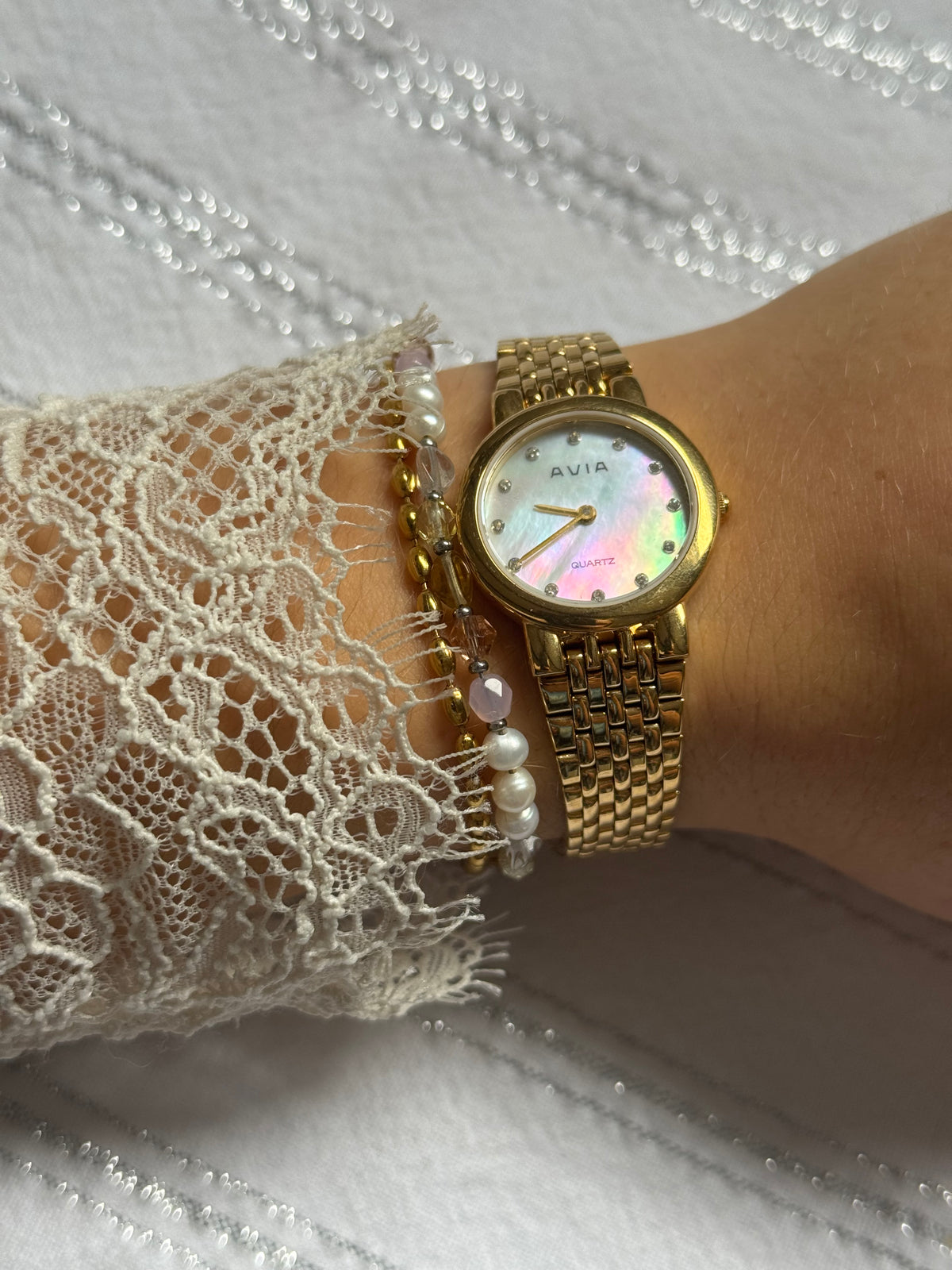 Classy w Pearl Dial