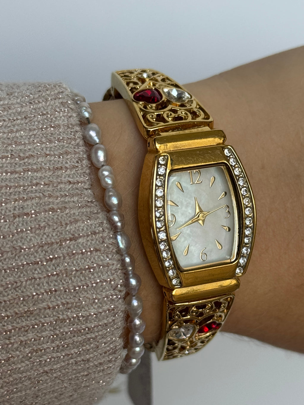 Unique Watch w Red Hearts!